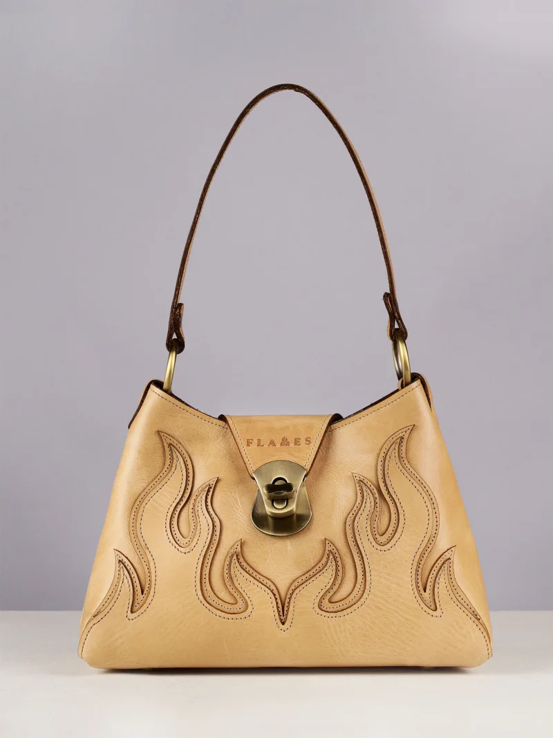 The Sandstone Flame handcrafted leather bag made in Eindhoven